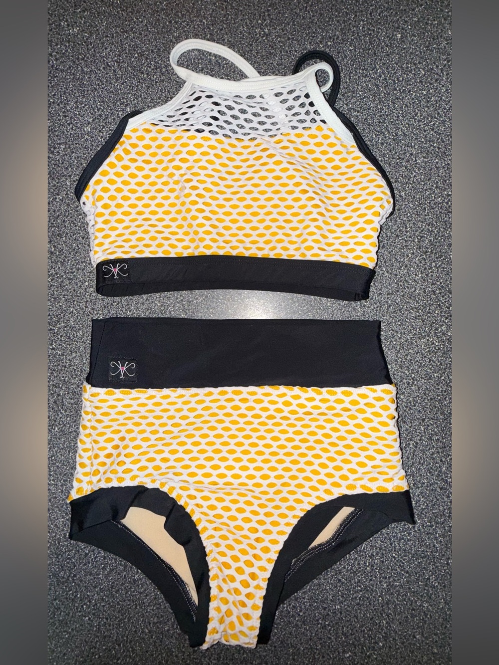 Kandi Kouture Dance 2 Piece Set Yellow/White/Black Size Child X-Large (10/12)